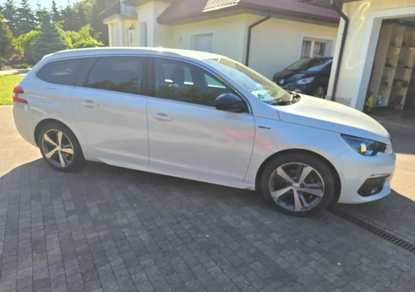 Peugeot 308 cena 48900 przebieg: 144000, rok produkcji 2019 z Rzeszów małe 407